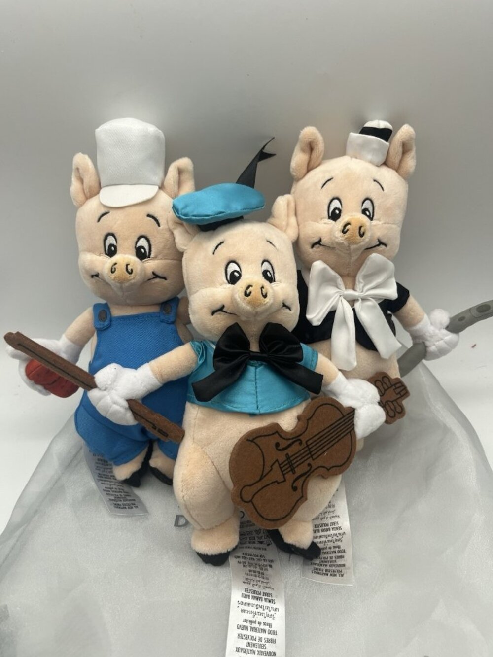 Disney Parks 2023 100 Decades The Three Little Pigs Plush Set Dolls NEW IN BAG